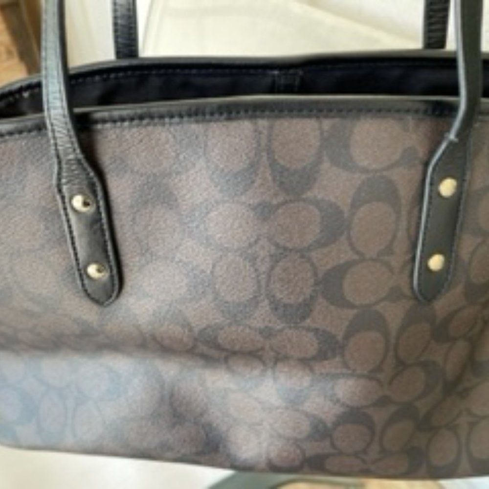COACH Drawstring Carryall In Signature Canvas*** - Picture 11 of 13